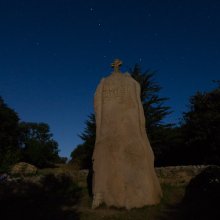 Menhir de Saint-Uzec
