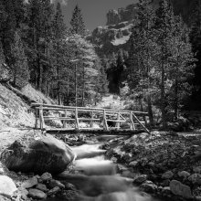 Passerelle dans le Val d'Escrins