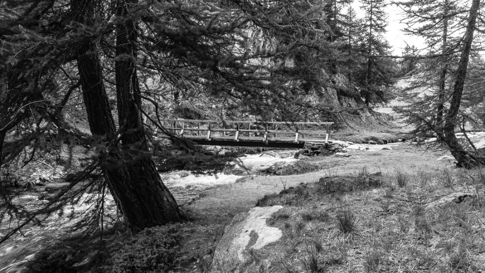 Passerelle sur la Clarée