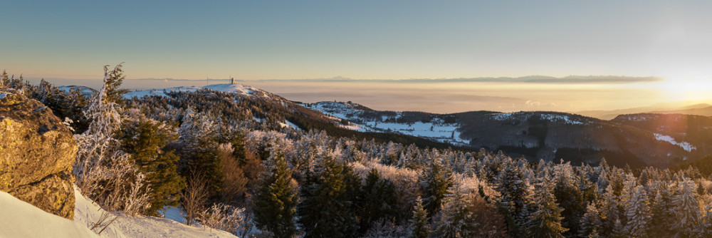 Panorama matinal au Crêt de la Chèvre